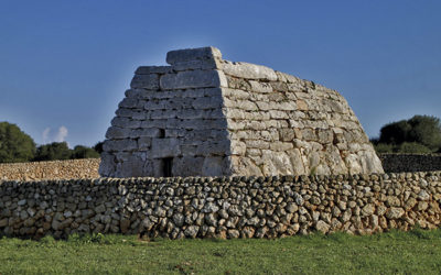 01. Naveta des Tudons Ciutadella